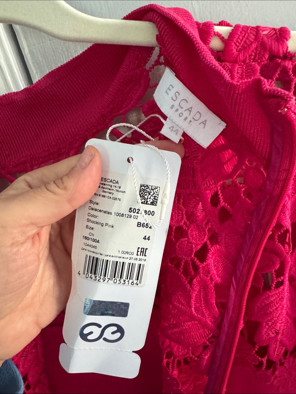 Escada Bright Shocking Pink Lace Dress - Picture 2 of 8